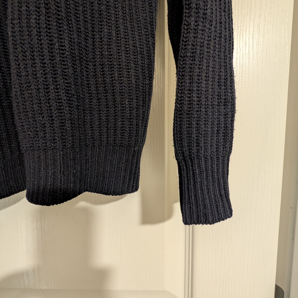 Brandy Melville Navy Knit Sweater - Picture 3 of 6